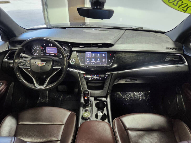 2020 Cadillac XT6 Premium Luxury