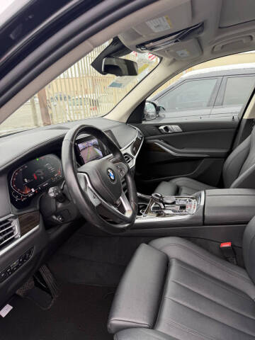 2020 BMW X7 xDrive40i