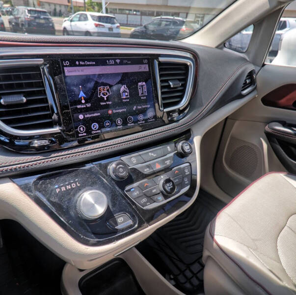 2020 Chrysler Pacifica Limited