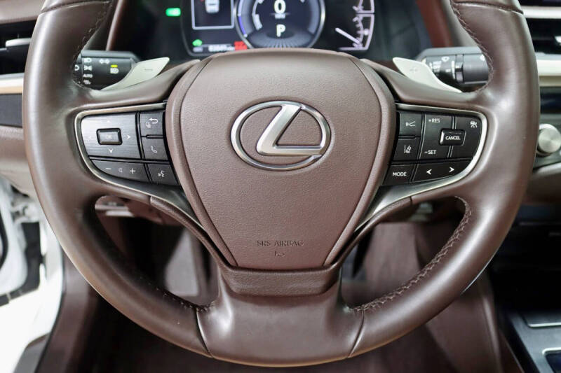 2021 Lexus ES 300h