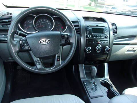 2013 Kia Sorento LX