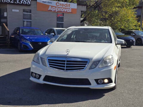 2010 Mercedes-Benz E-Class