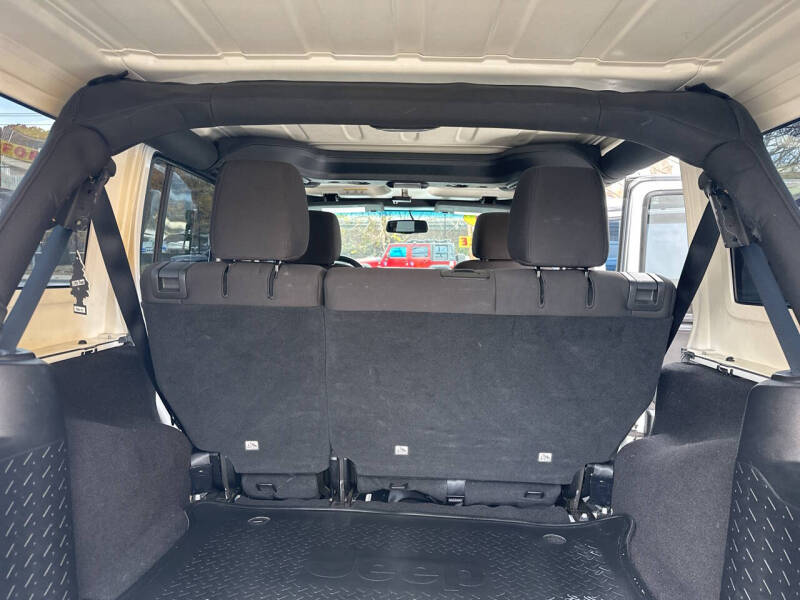 2016 Jeep Wrangler Unlimited Sport S