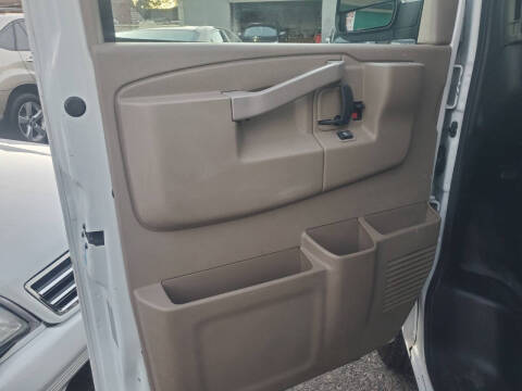 2018 Chevrolet Express 2500