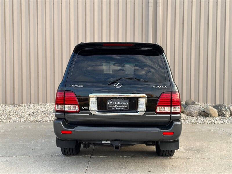 2006 Lexus LX 470 photo 12