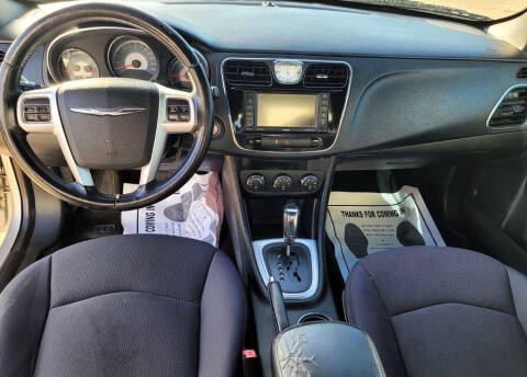 2012 Chrysler 200 Touring
