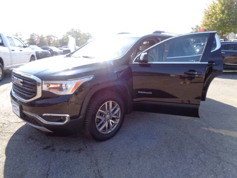 2018 GMC Acadia SLE-2