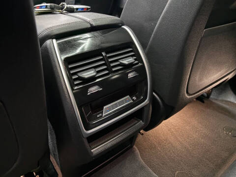 2021 BMW X6 sDrive40i