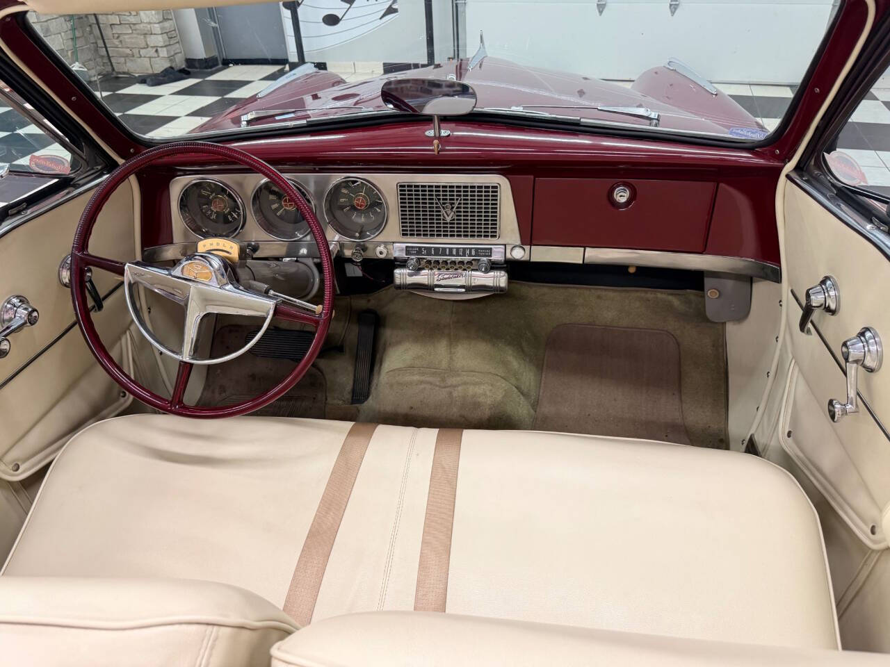 1952 Studebaker Commander 5