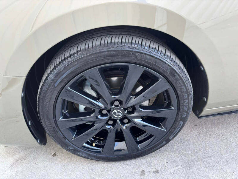 2025 Mazda Mazda3 Sedan 2.5 Carbon Turbo