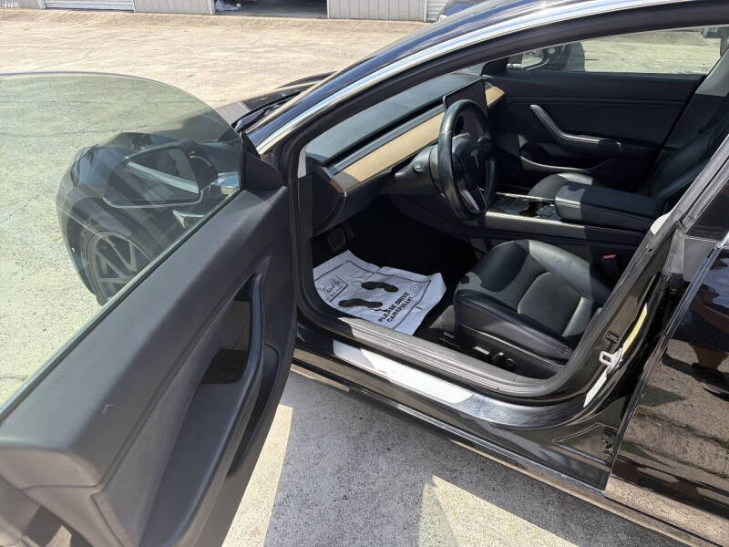 2019 Tesla Model 3 Standard Range