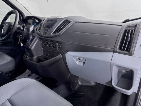 2018 Ford Transit