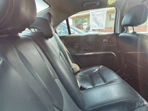 2011 Ford Fusion SEL