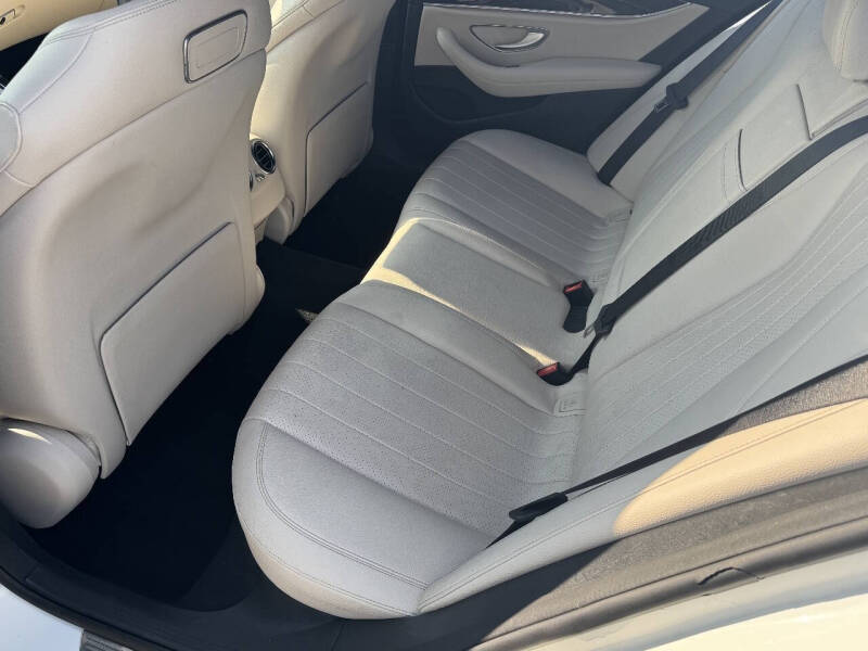 2019 Mercedes-Benz E-Class E 300