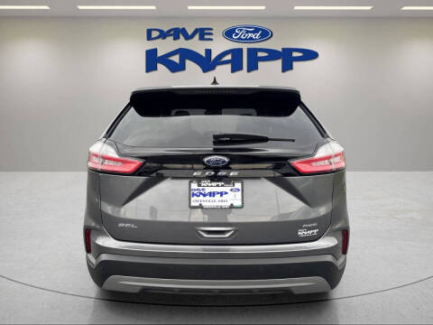 2022 Ford Edge