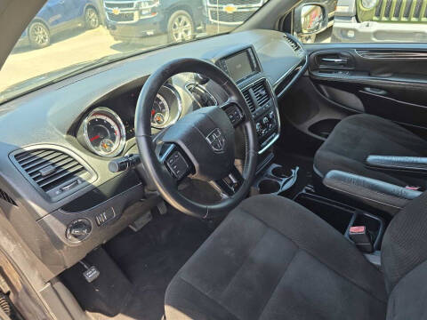 2018 Dodge Grand Caravan SE Plus