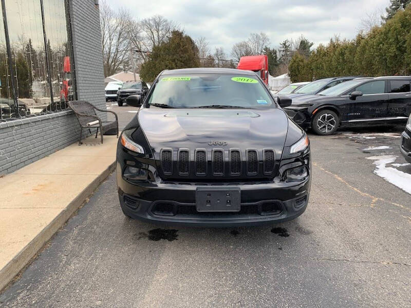 2017 Jeep Cherokee Sport