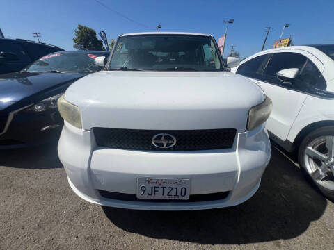 2008 Scion xB for sale at LR AUTO INC in Santa Ana CA