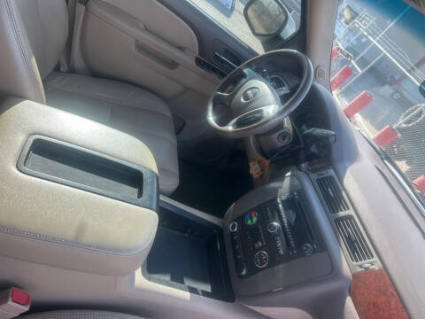 2012 GMC Yukon XL SLT