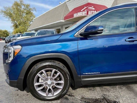 2023 GMC Terrain SLT