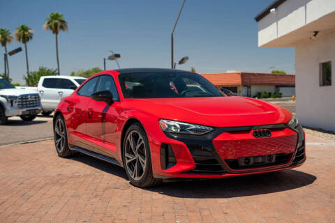 2023 Audi e-tron GT quattro Prestige