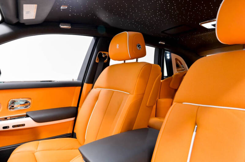2022 Rolls-Royce Phantom