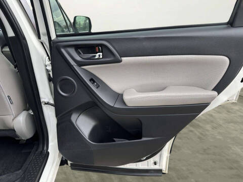 2015 Subaru Forester 2.5i Touring