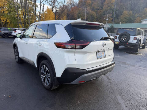 2021 Nissan Rogue SV
