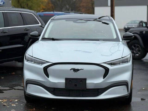 2022 Ford Mustang Mach-E Premium