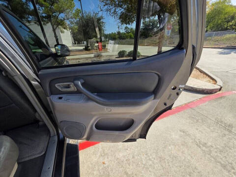 2006 Toyota Sequoia SR5