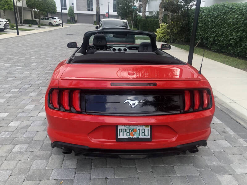 2023 Ford Mustang EcoBoost Premium