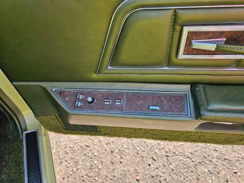 1975 Lincoln Continental