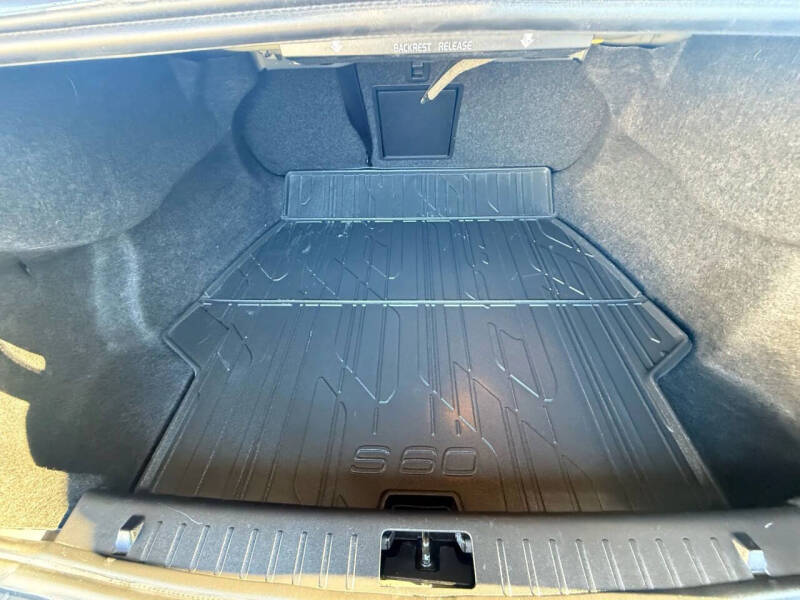 2017 Volvo S60 T5 Dynamic