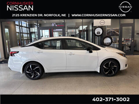 2025 Nissan Versa SR