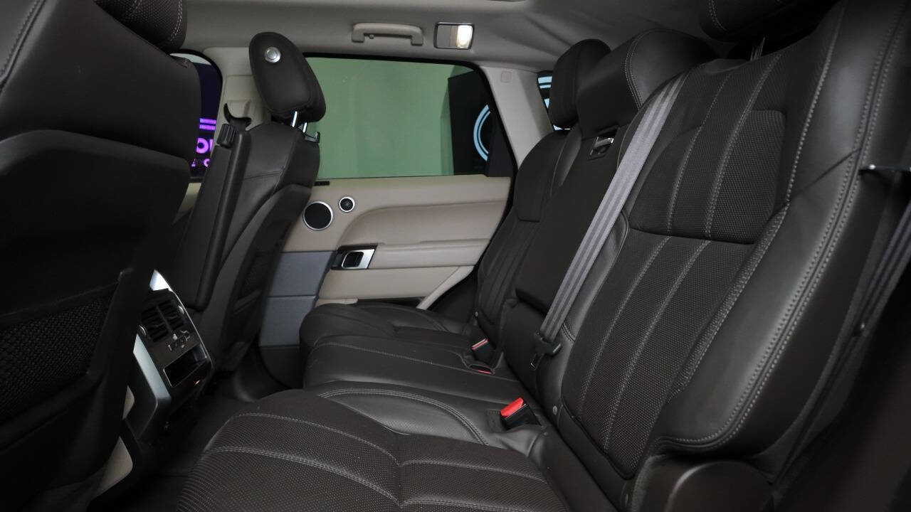 2015 Land Rover Range Rover Sport 36