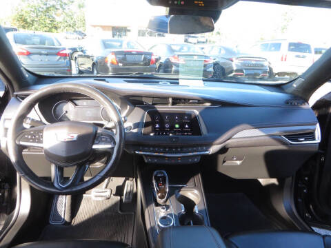 2021 Cadillac XT4 Sport