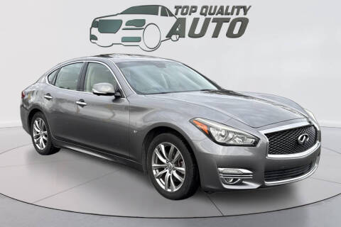 2015 Infiniti Q70 3.7