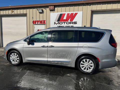 2018 Chrysler Pacifica Touring L
