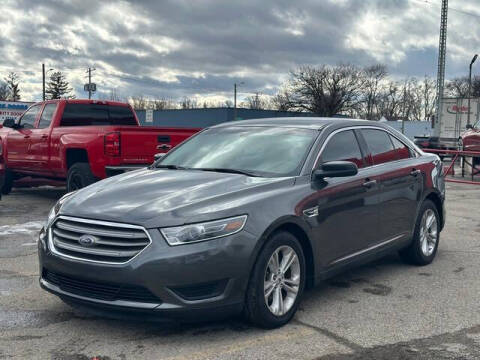 2018 Ford Taurus