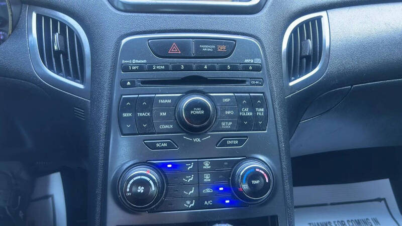 2011 Hyundai Genesis Coupe 2.0T