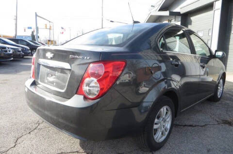 2016 Chevrolet Sonic LT Auto