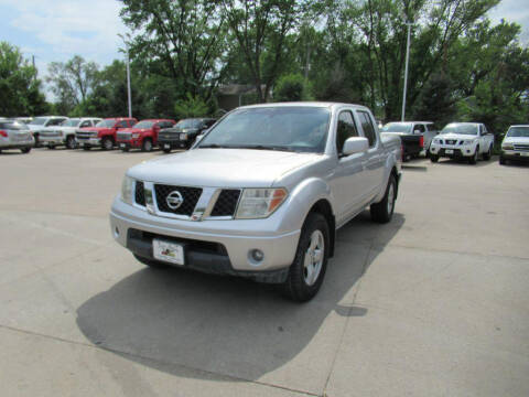 2008 Nissan Frontier for sale at Aztec Motors in Des Moines IA