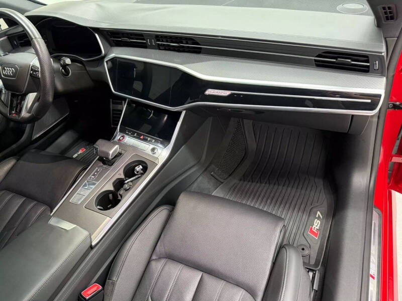 2021 Audi RS 7 4.0T quattro