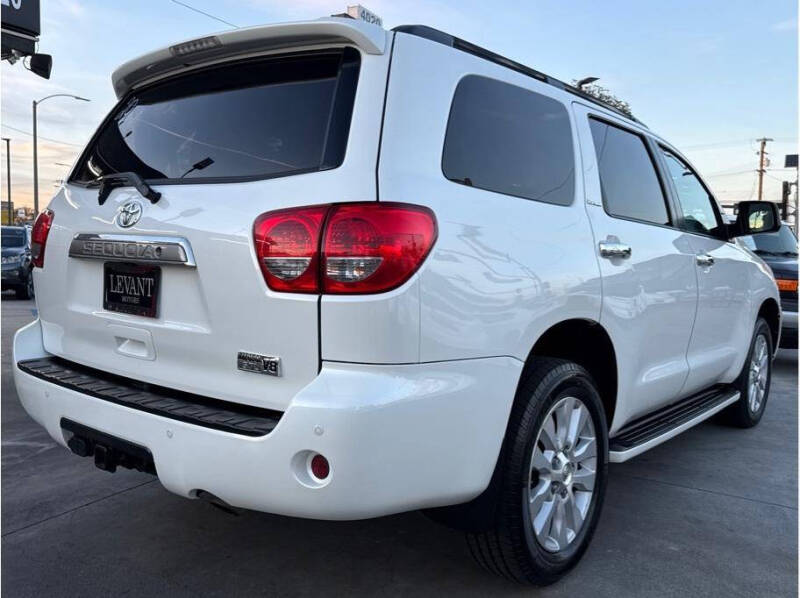 2016 Toyota Sequoia Platinum