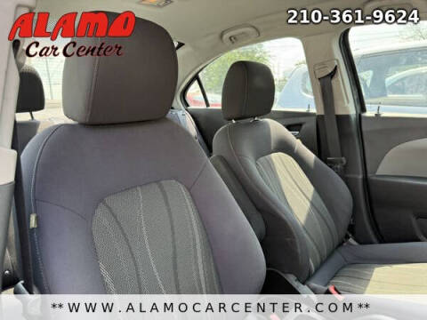 2015 Chevrolet Sonic LT Auto