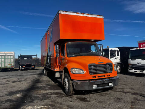 2010 Freightliner M2 106