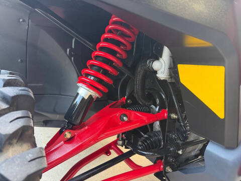 2024 Can-Am Defender Max X MR With Half Do