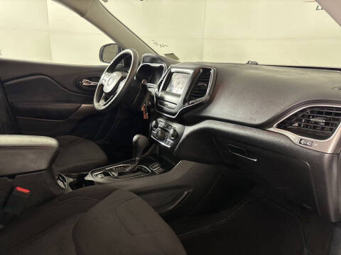 2020 Jeep Cherokee Latitude