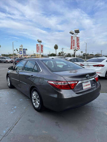 2017 Toyota Camry Hybrid