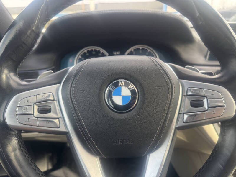 2017 BMW 7 Series 750i